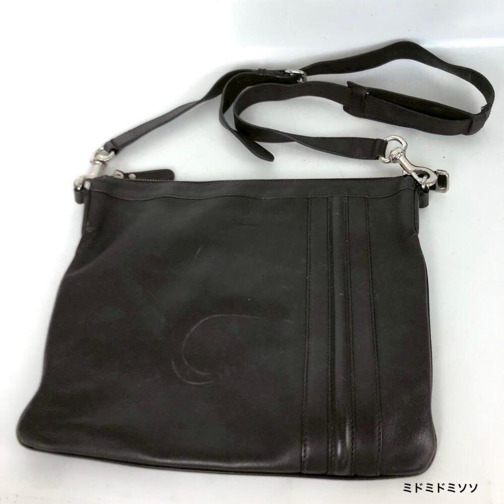 GUCCI Leather Shoulder Bag Black Crossbody Clutch
